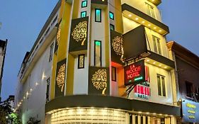 La Woods Hotel